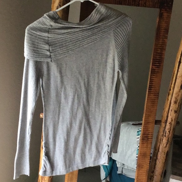 Grey / Long-Sleeves / Cowl-Neck / Sweater - Picture 3 of 4